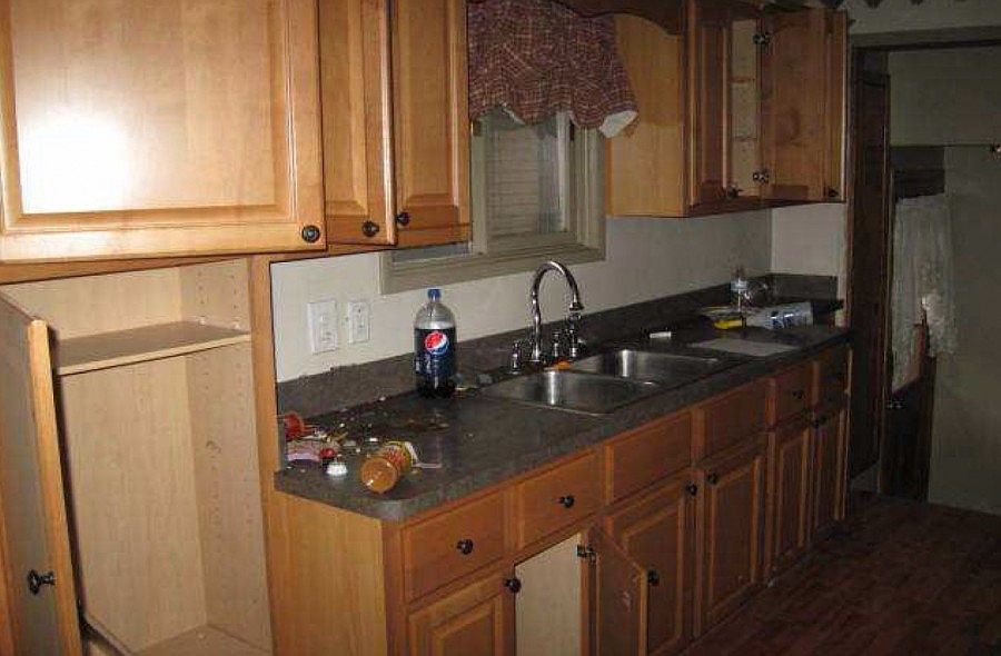2nd image of 4630 Rockwood Rd