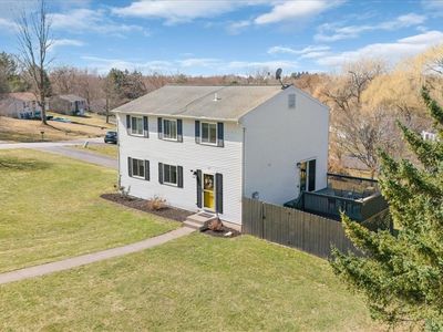 247 Peakview Dr, Henrietta, NY, 14467