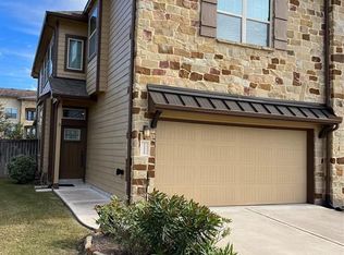 12250 La Strada St, Richmond, TX 77406