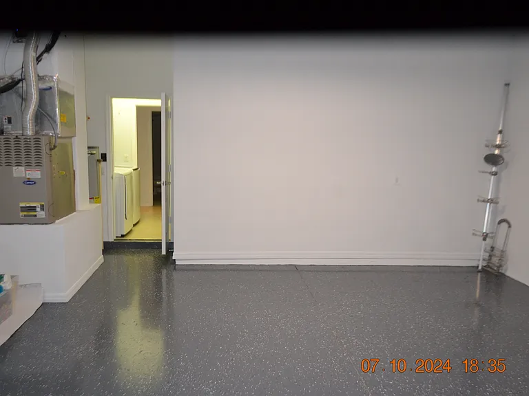 20711 Great Laurel Ave — Photo 18