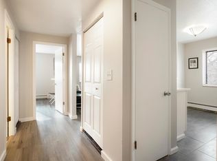1008 N Corona St APT 401, Denver, CO 80218