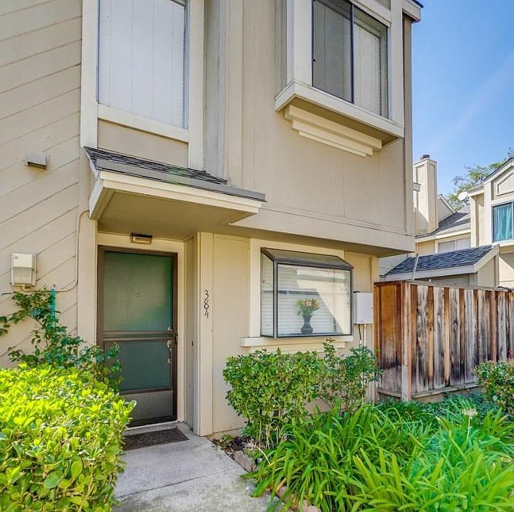 1st image of 384 Caribe Way