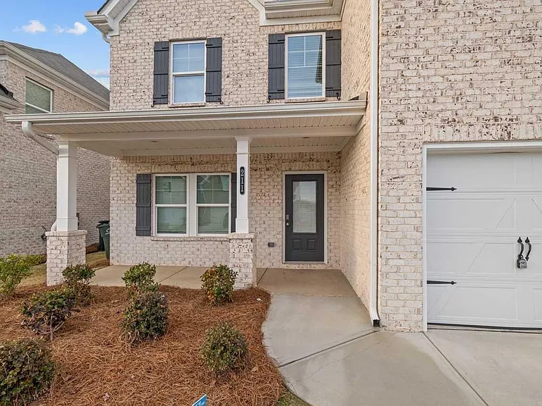 211 Clark Lake Ln — Photo 36