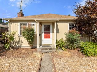 1213 S 3rd Ave, Kelso, WA