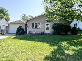 3354 S 44th St, Lincoln, NE 68506