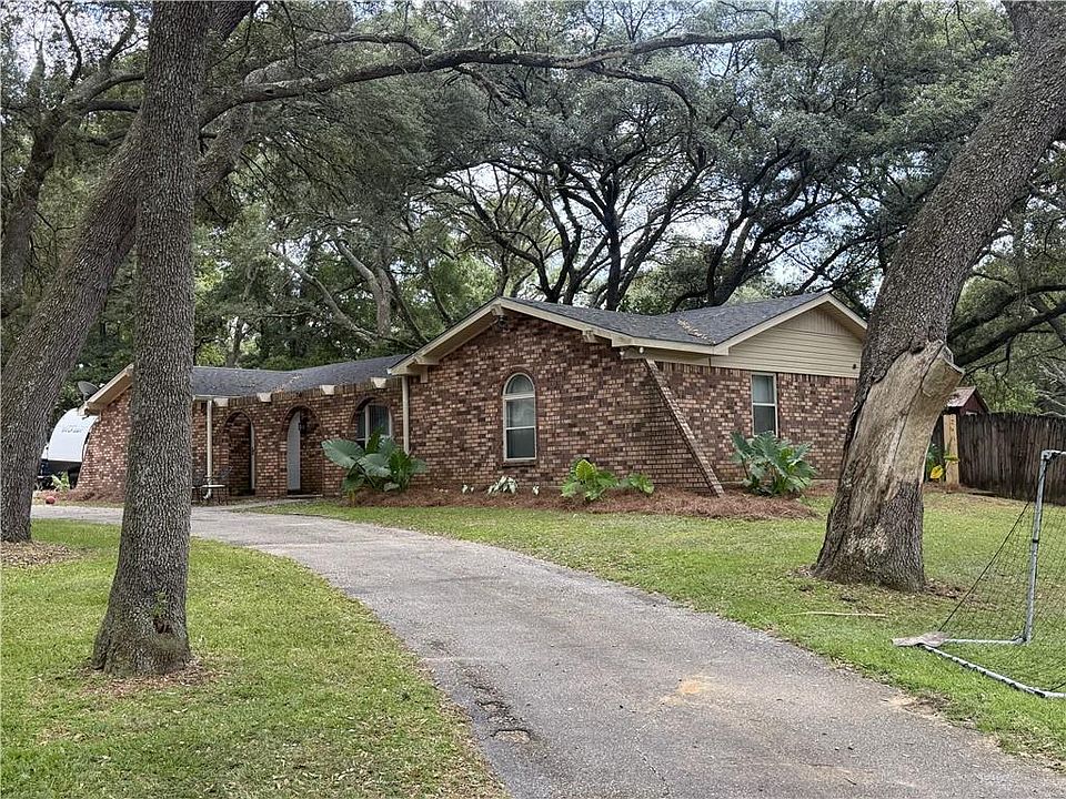 1st image of 7401 Fir Dr