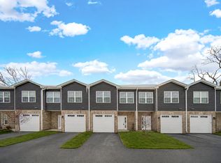 5404 135th St, Crestwood, IL 60418