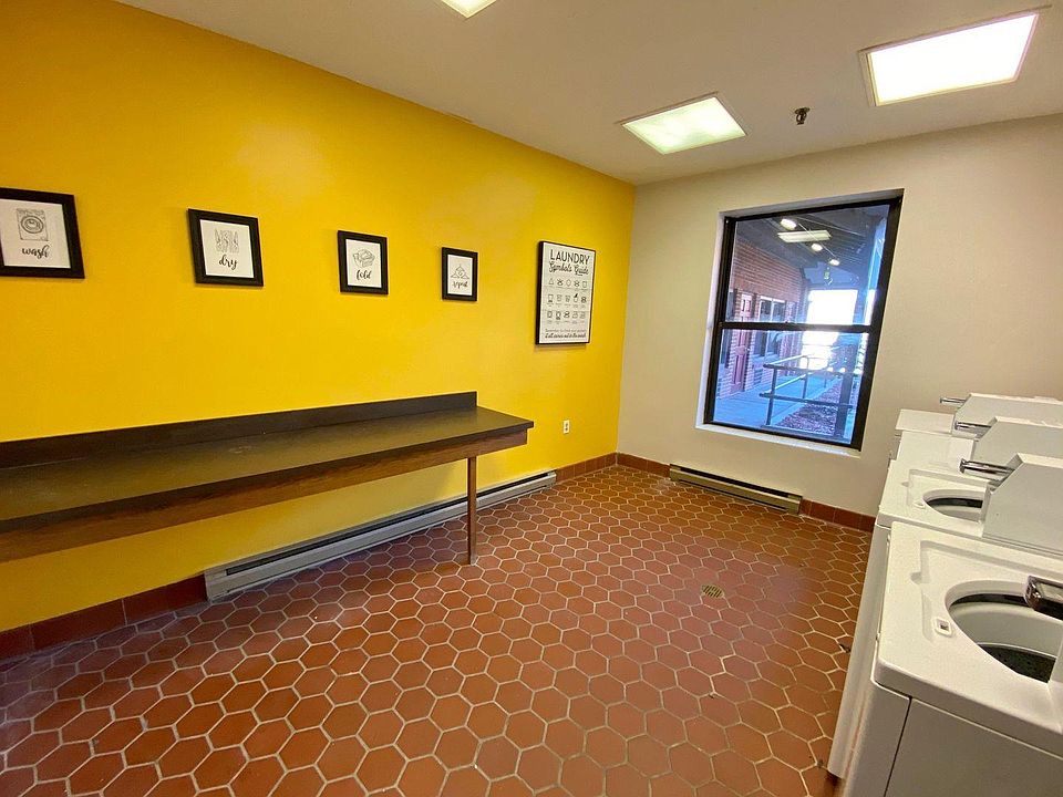 Joslin House Apartments 168 Main St ster MA Zillow