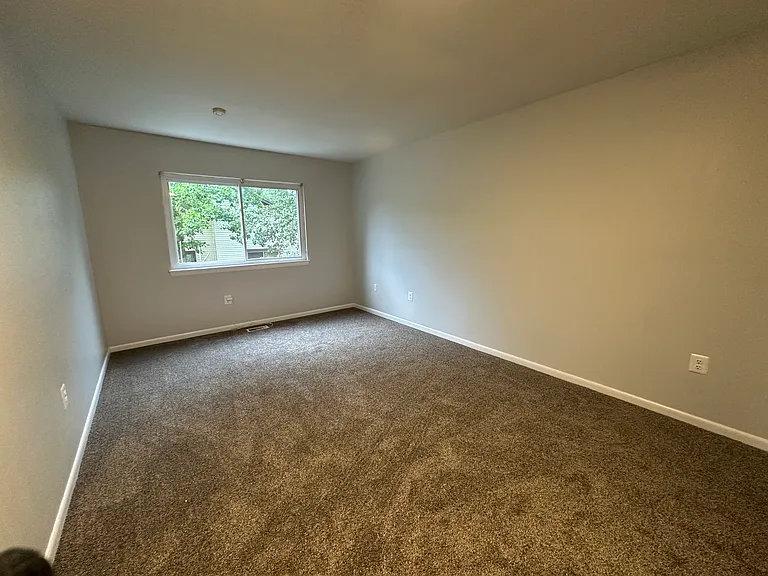 7650 Woodbine Dr — Photo 23