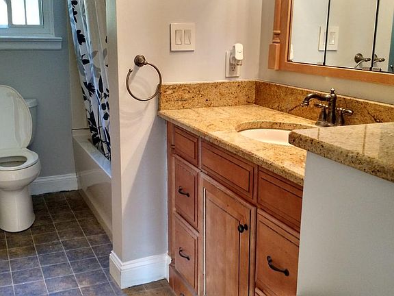 2nd image of 3938 Saint James Cir