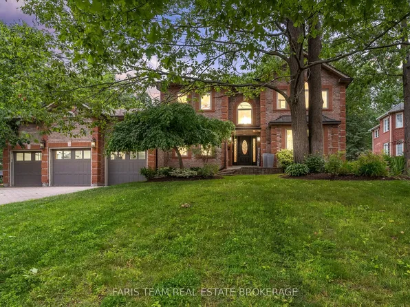 6 Alana Dr, Springwater, ON L9X 0S2