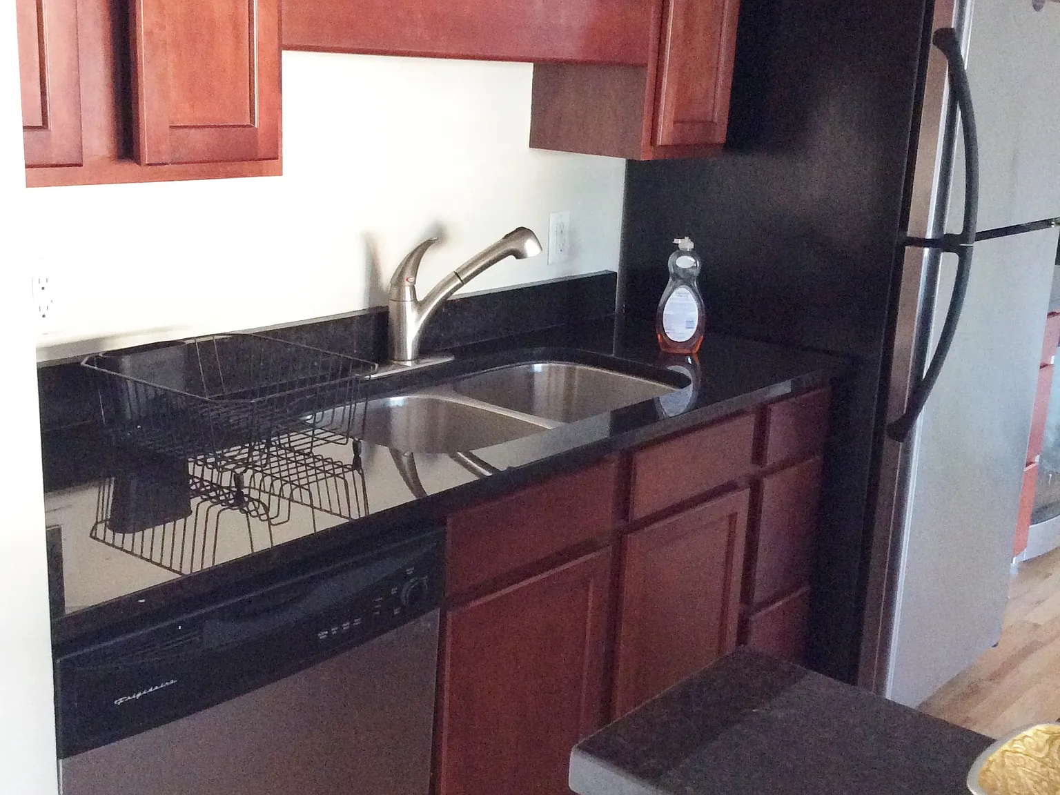 Bryant 3019 - 103 - 103 — Photo 2