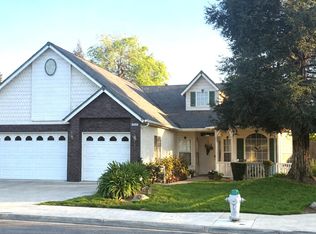 2545 E Goshen Ave, Fresno, CA 93720