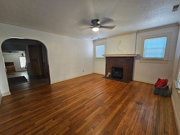2nd image of 1014 Audubon Ave