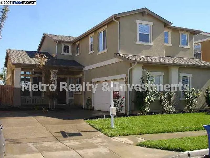 777 Crocket Ct photo 1