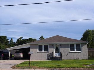2700 Cardinal Dr, Marrero, LA 70072