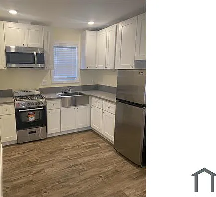 1 bed, 350 sqft, $1,581 — Photo 4