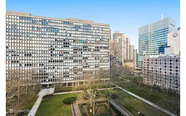 Rented by Douglas Elliman | media 4