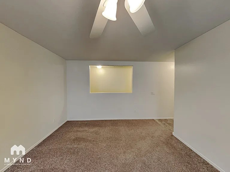 22564 W Pima St — Photo 4
