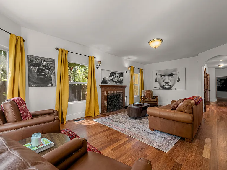 8302 S Sepulveda Blvd — Photo 68