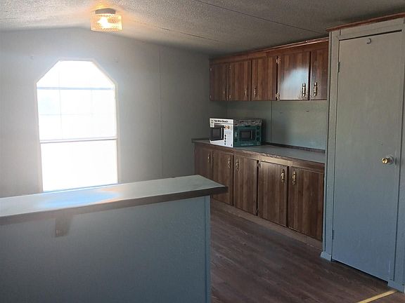 2nd image of 2400 S Slate St