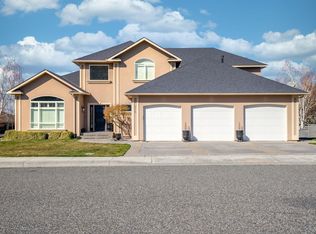 370 Falconridge St, Richland, WA