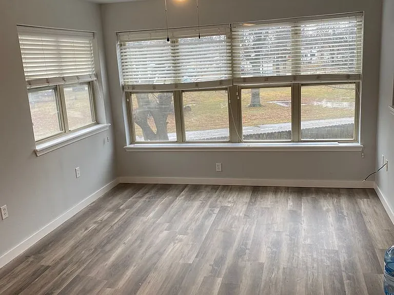 1844 N Scull Creek Dr — Photo 3