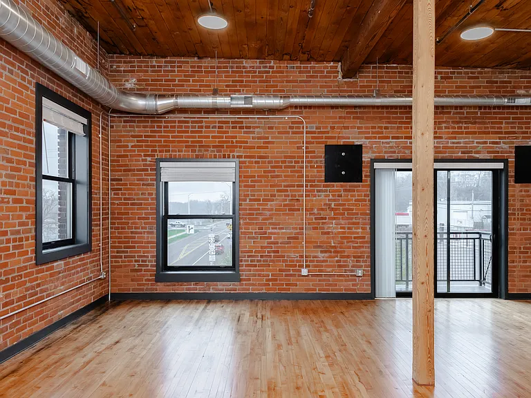 128 W River St #307 — Photo 21