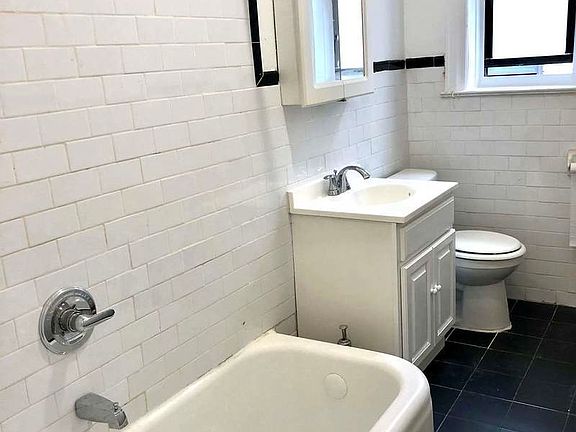 3rd image of 231 Ocean Ave #4B1