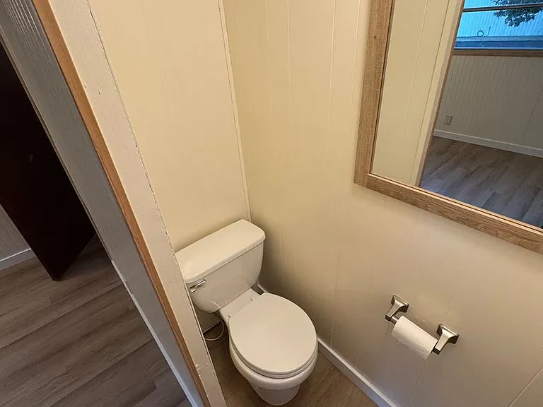 4930 NE Dawn Ln — Photo 18