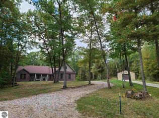 372 4th St, Fife Lake, MI 49633