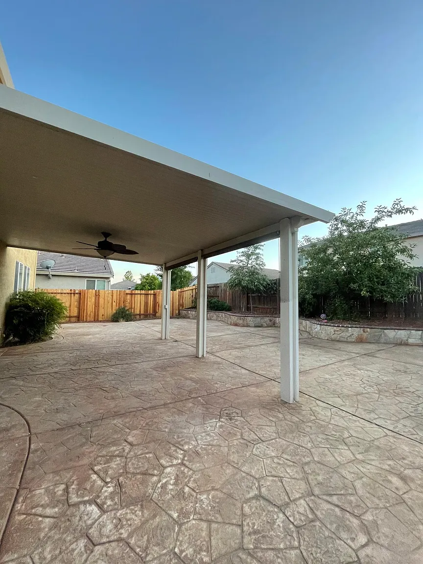802 Seaforth Ct photo 1