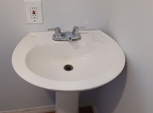 3600 Unique Cir, Fort Myers, FL 33908
