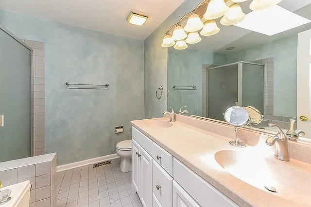 376 Bentley Pl — Photo 11