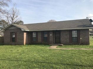 105 James St, Wetumpka, AL 36092