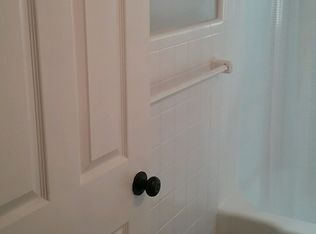 7927 Secor Rd, Lambertville, MI 48144