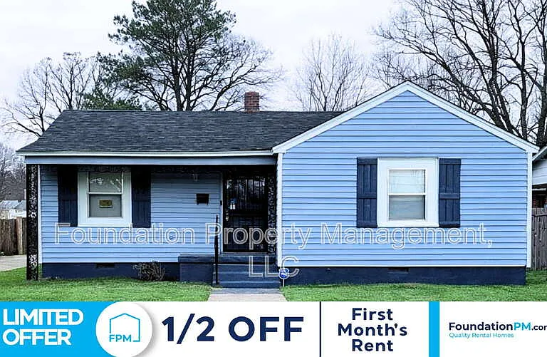 2412 Gentry Ave — Photo 1