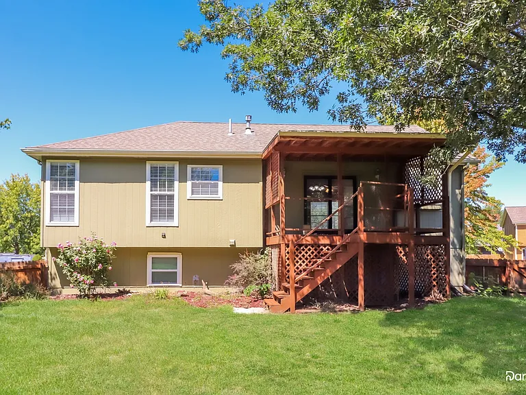 1507 Copeland Ln — Photo 15
