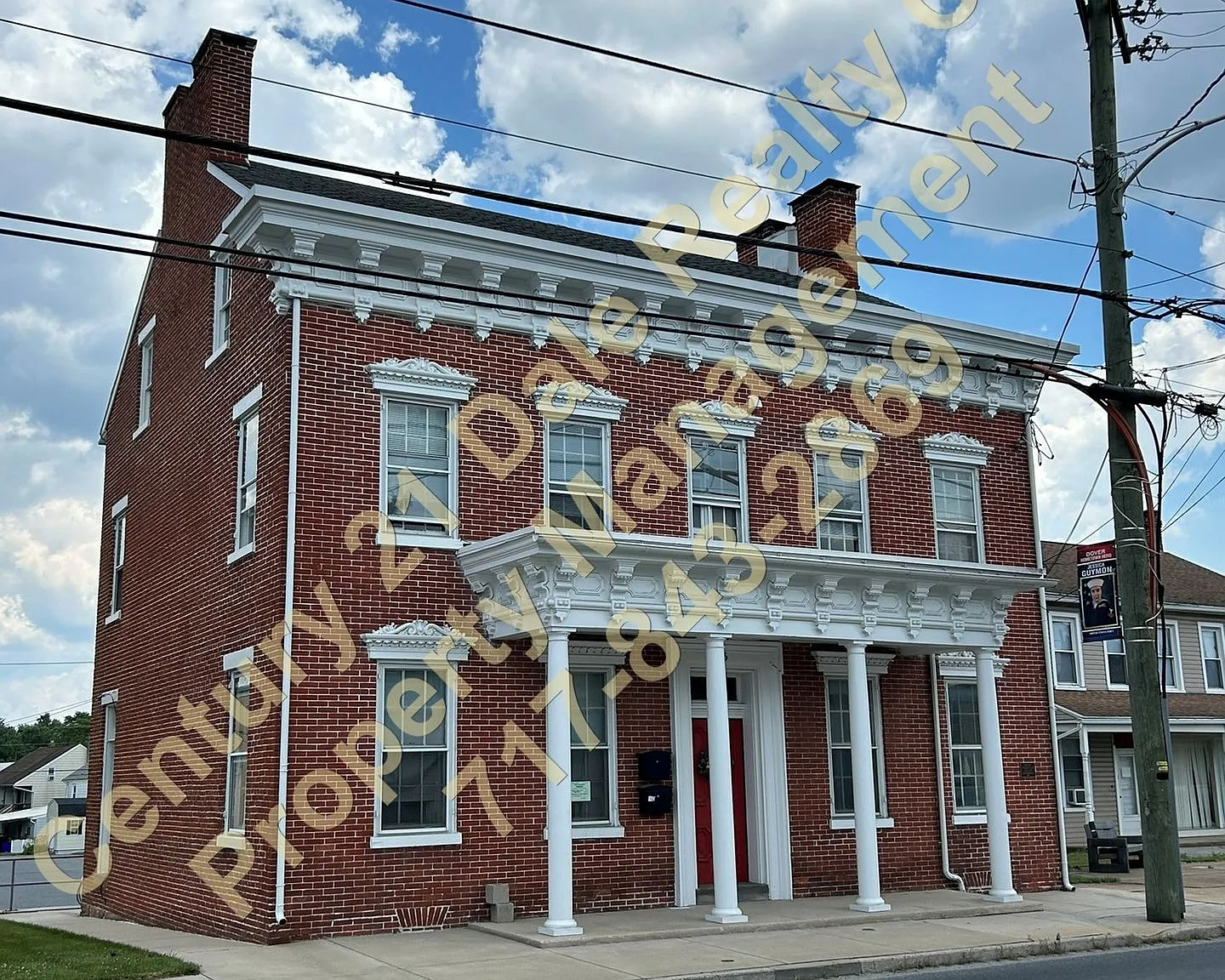 N Main St 5 — Photo 1