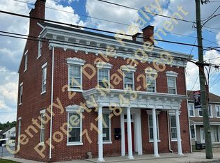 5 N Main St, Dover, PA 17315