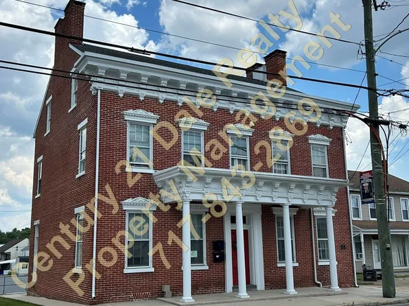 5 N Main St, Dover, PA 17315