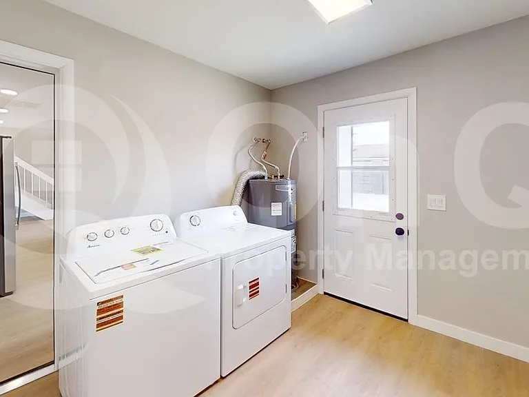 9459 N 64th Dr — Photo 17