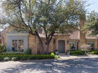 16 Saint Laurent Pl, Dallas, TX 75225