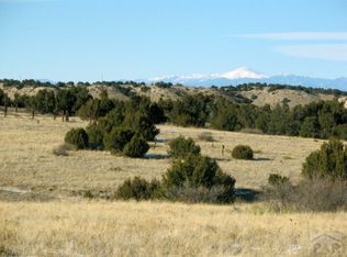 75 Sunflower Ln, Pueblo, CO 81004