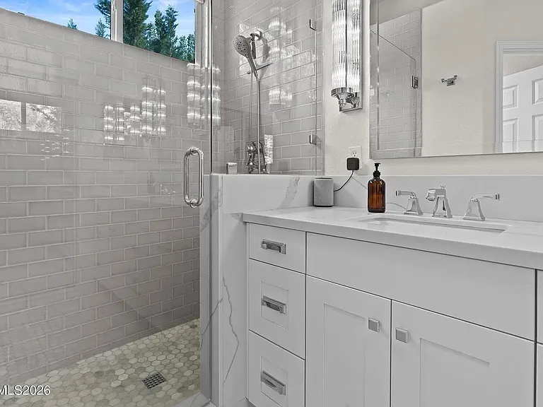 1610 Box Canyon Dr — Photo 20