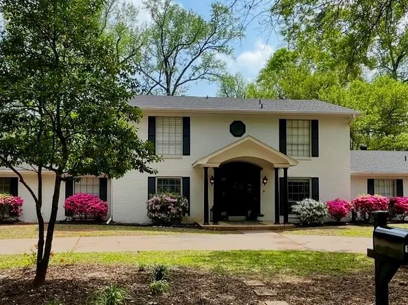 16 Pegues Pl, Longview, TX 75601