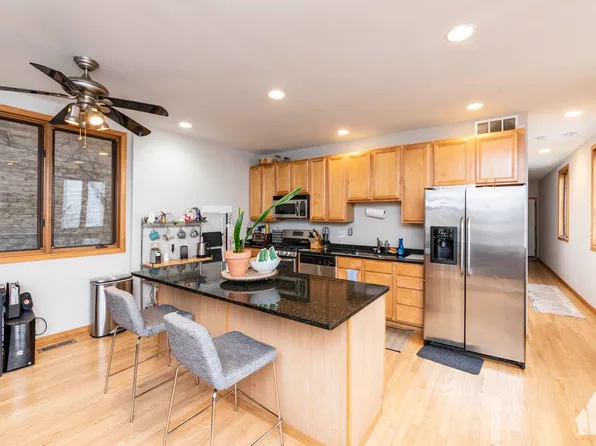 1401 N Artesian Ave #1, Chicago, IL 60622