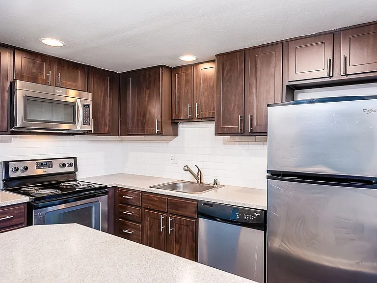 Northlink Apartments — Photo 57