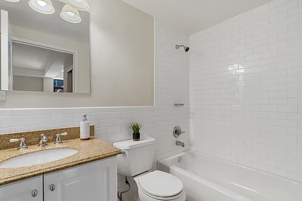 Sold by Julia B Fee Sotheby's International Realty | media 12