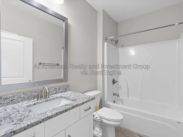 103 Short St — Photo 16